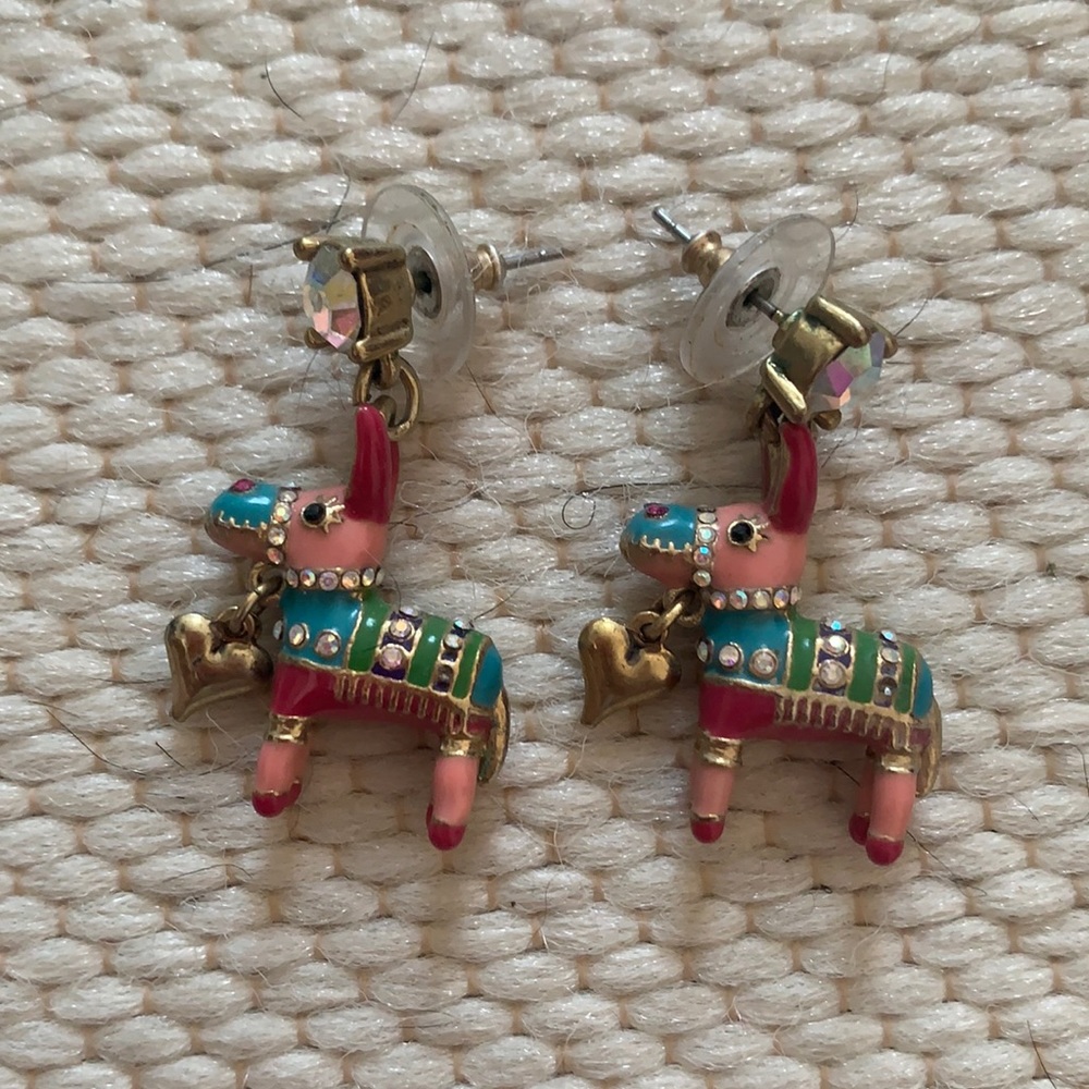 Betsey Johnson Piñata earrings